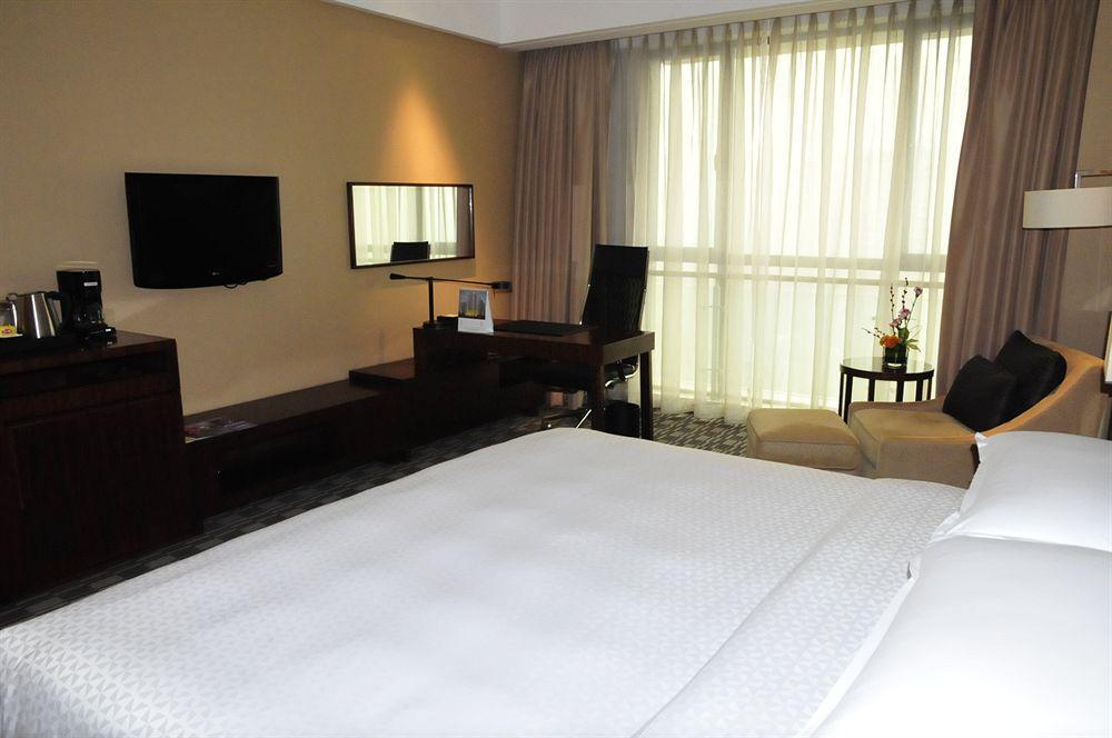Four Points By Sheraton Tajcang Kültér fotó