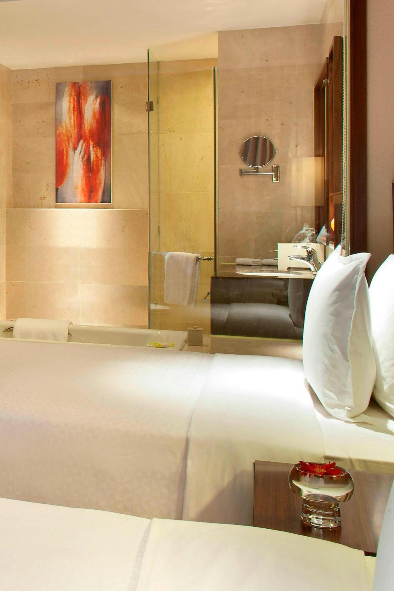Four Points By Sheraton Tajcang Kültér fotó