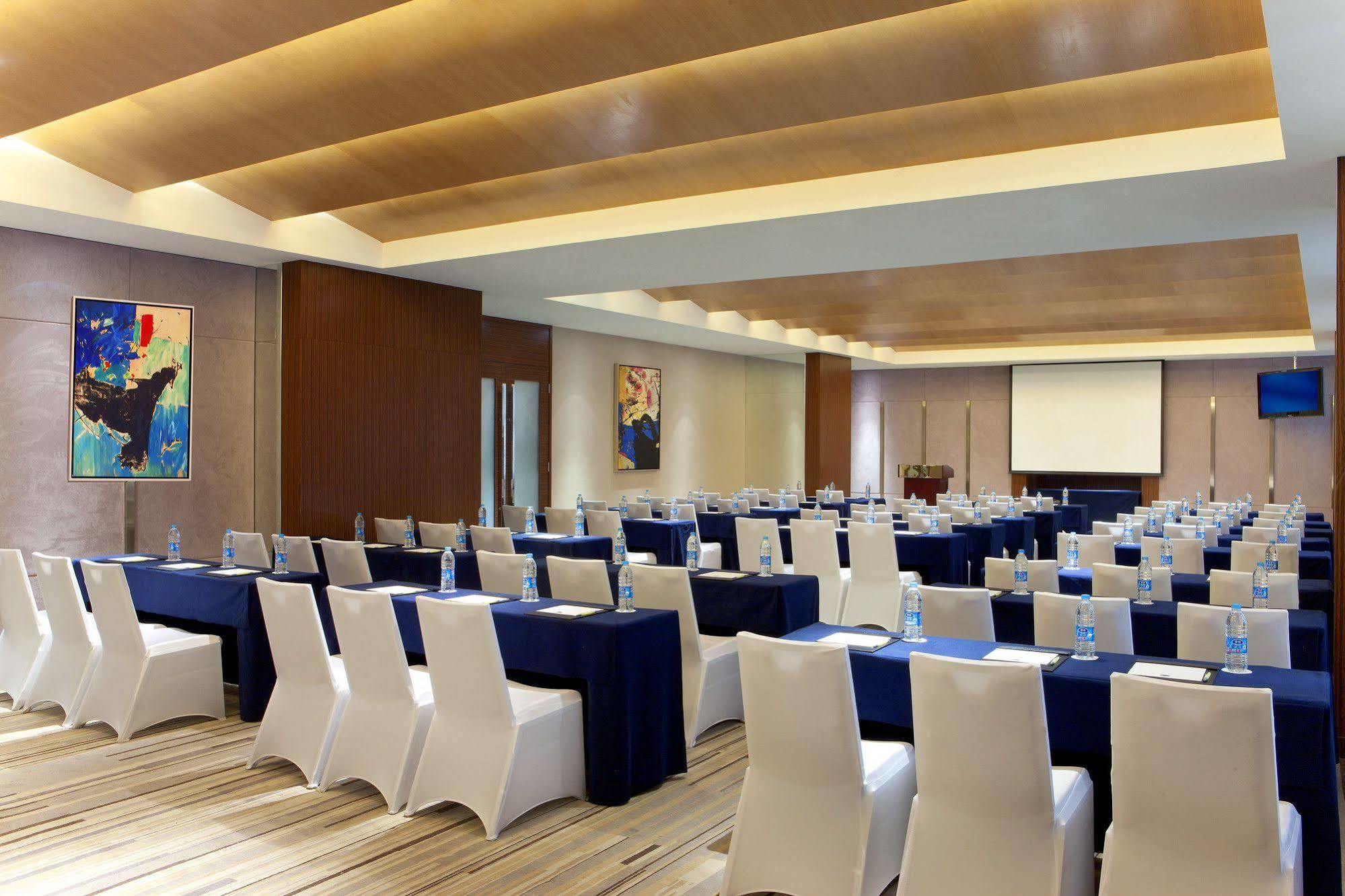 Four Points By Sheraton Tajcang Kültér fotó